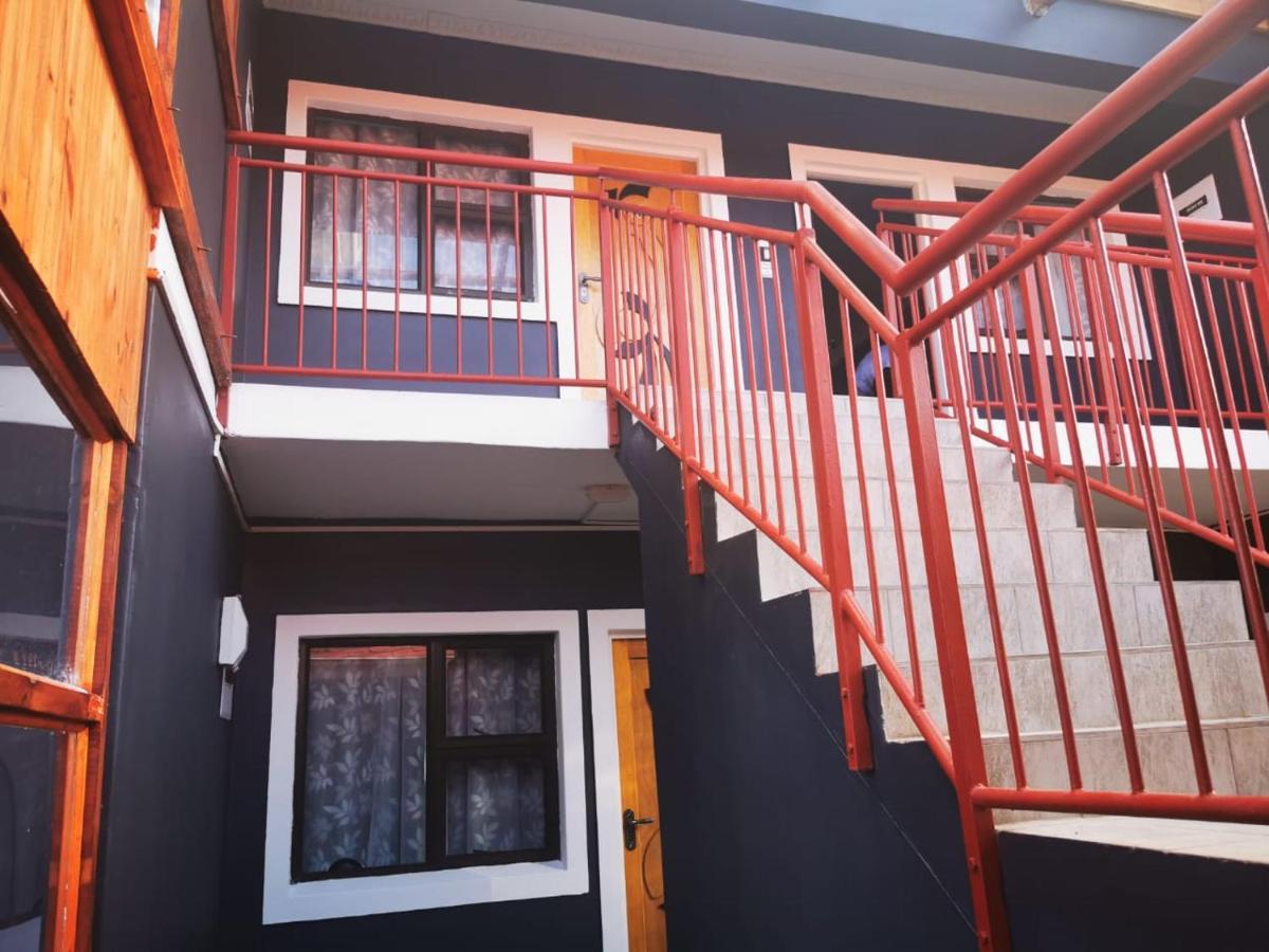 The Zion Hill Bed & Breakfast East London Bagian luar foto